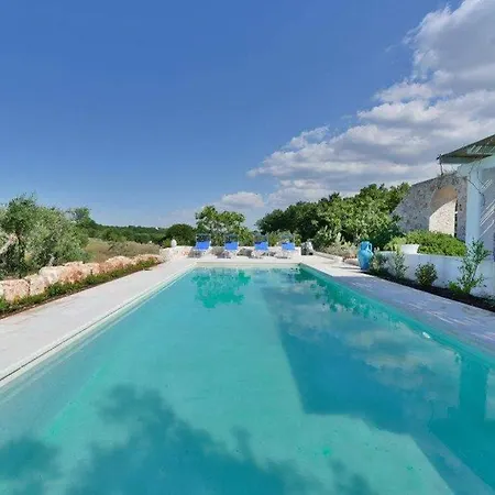 Trulli Cortese With Pool *