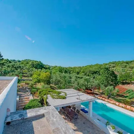 Trulli Cortese With Pool Apartment *