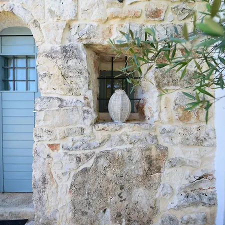 Trulli Cortese With Pool Apartment *