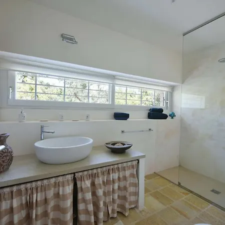 Trulli Cortese With Pool Apartment *